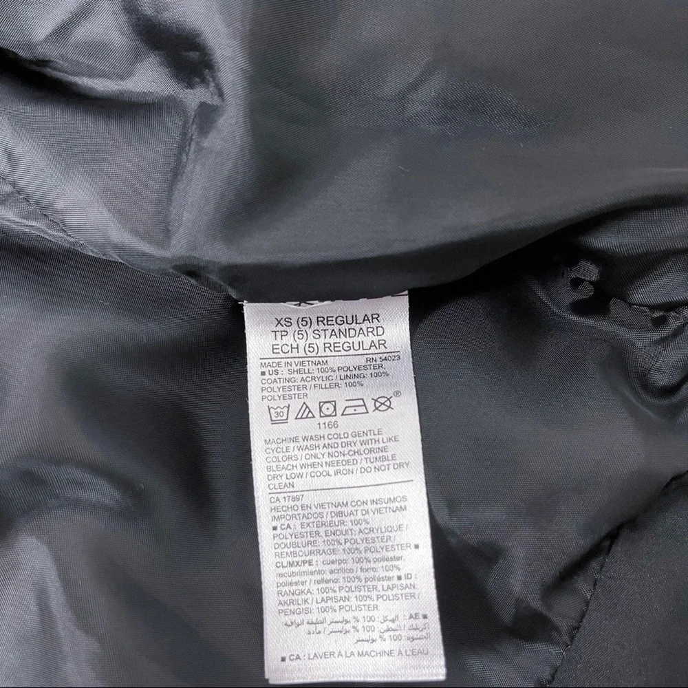 Old Navy | Hooded Frost-Free Puffer Jacket